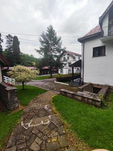 Vonkajšia záhrada v ubytovaní OWR Relax - Hostel położony blisko atrakcji turystycznych