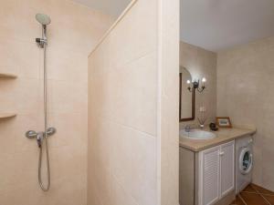 Kúpeľňa v ubytovaní Holiday Home Amado by Interhome