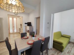 Posezení v ubytování Apartment Letizia - DGO232 by Interhome + 24 fotografií