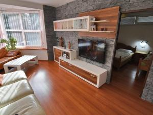 Posezení v ubytování Apartment Apartments V-K-1 by Interhome