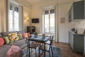 Nhà bếp/bếp nhỏ tại FIERA Milano-City LIFE FREE PARKING Villa Anglia' s Bridge
