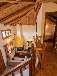 Khu vực ghế ngồi tại Diminio 4 Whole House Chalet
