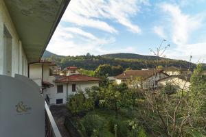 Nespecifikovaný výhled na hory nebo výhled na hory při pohledu z bed and breakfast
