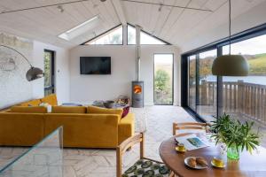 A seating area at Horsepool Boathouse