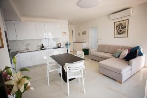 Imagen de la galería de Corfu View Apartment - Residence Vista B, en Sarandë