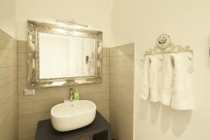 A bathroom at Affittacamere Arosio