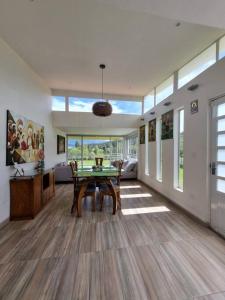 Galería fotográfica de Casa Villa Container en Tibasosa