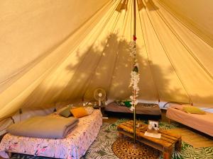 Cama o camas de una habitación en Tente inuit cocooning