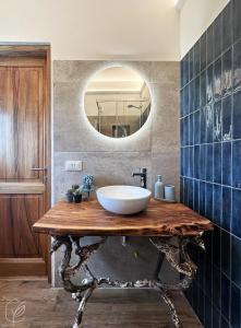 Kúpeľňa v ubytovaní SopraBosco Calcata Art & Design Apartment