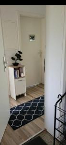 Kuchyň nebo kuchyňský kout v ubytování Privat Zimmer mit kleinem Balkon in einer Wohnung