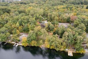 Bird's-eye view ng Lakefront Queensbury Vacation Rental with Deck!