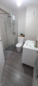 Ένα μπάνιο στο Duplex El Bergantín +37 φωτογραφίες
