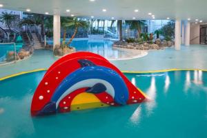 Hồ bơi trong/gần Holiday Club Kuusamon Tropiikki Entire Apartment