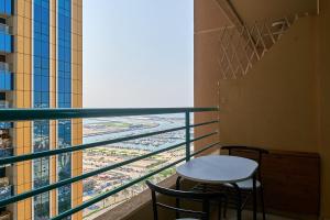 Fotografija v galeriji nastanitve Delightful stay at the 1BR apt with coastal view v Dubaju