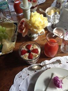 Afbeelding uit fotogalerij van All Seasons Bed & Breakfast in Kerpen