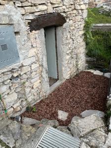 Borgo di Laglio外面的花园