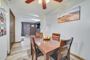 Φωτογραφία από το άλμπουμ του Houghton Lake Vacation Rental - Walk to the Water! σε Houghton Lake