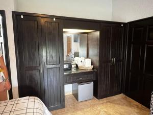 صورة لـ Condo one or 2 bedrooms with lock off in San Jose del Cabo في سان خوسيه ديل كابو +19 صورة