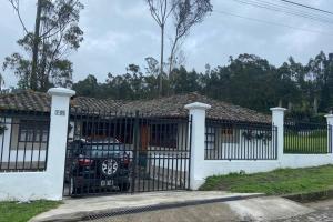 Fotografie z fotogalerie ubytování Charming house in Zuleta Mariano and Pastora v destinaci Hacienda Zuleta