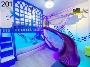 Bazén v ubytování Wind Natural Parent-Child Inn II nebo v jeho okolí