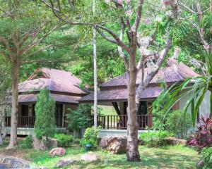 Giardino di Victoria Cliff Hotel & Resort, Kawthaung