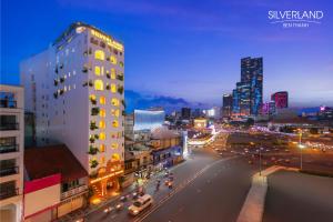 Linna Hồ Chí Minh üldine vaade või majutusasutusest Silverland Bến Thành pildistatud vaade