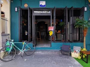 Jízda na kole v ubytování W168 hostel nebo okolí + 37 fotografií