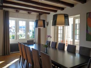 Khu vực ghế ngồi tại La Villa Du Coteau