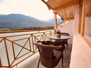 Splošen pogled na gorovje oz. razgled na gore, ki ga ponuja hotel