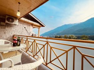 Splošen pogled na gorovje oz. razgled na gore, ki ga ponuja hotel