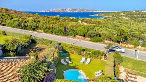 an aerial view of a house with a garden and a road at CASA MAESTRALE 6, Emma Villas in Palau