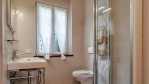 Ένα μπάνιο στο VILLA EDEN 8, Emma Villas +41 φωτογραφίες