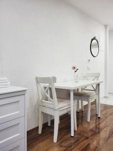 Dining area sa apartment