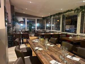 Nápoje v ubytování Auberge La Veranda