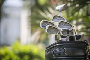 Golf v hotelu nebo okolí