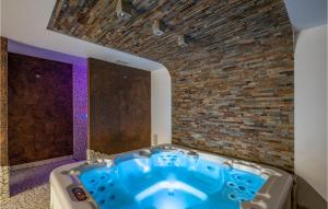 Fotografie z fotogalerie ubytování Cozy Home In Magliolo With Sauna v destinaci Magliolo