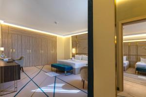Katil atau katil-katil dalam bilik di Green Park Hotel