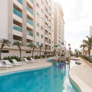 Swimmingpoolen hos eller tæt på Salinas Park Resort + 10 billeder