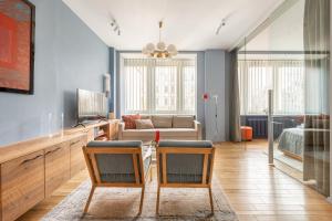 Bauhaus Luxury 2-Bedroom in The Absolute Center 1051 Budapest, 12 József Attila utca kép - 2