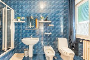 Ванна кімната в Colombo Penthouse Wi Fi Netflix AC