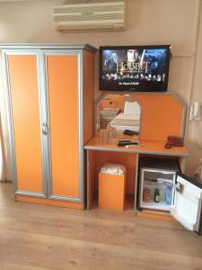 Kuchyň nebo kuchyňský kout v ubytování Ayvazali Hotel