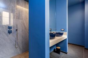 Ванная комната в Le Texture Premium Rooms Duomo-Cordusio +37 фотографий