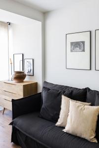 Apartamento Bguest的休息区