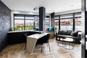 Χώρος καθιστικού στο Moon Apartment