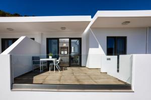 Balkón alebo terasa v ubytovaní "Thea" Luxury Apartments with great View