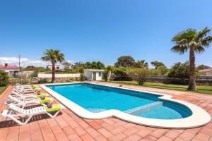 Bazén v ubytování Casa Carlos - Villa en Son Cabrises nebo v jeho okolí