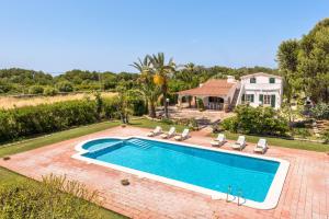 Bazén v ubytování Casa Carlos - Villa en Son Cabrises nebo v jeho okolí