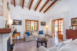 Posezení v ubytování Casa Carlos - Villa en Son Cabrises