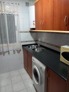 A kitchen or kitchenette at Casa Abuela Antonia