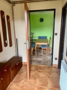 Istumisnurk majutusasutuses Apartman Daniela